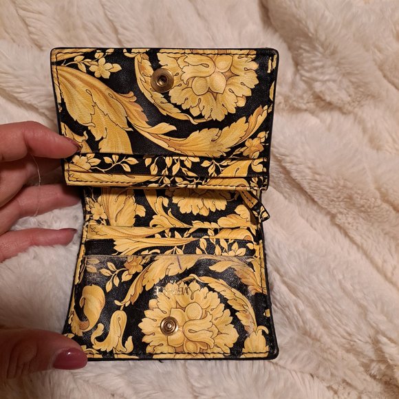 Versace wallet - Picture 3 of 6